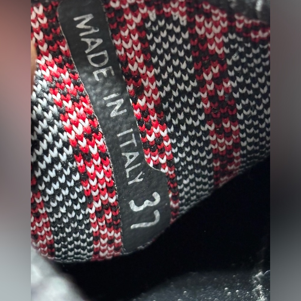 Prada shoes - Picture 12 of 16